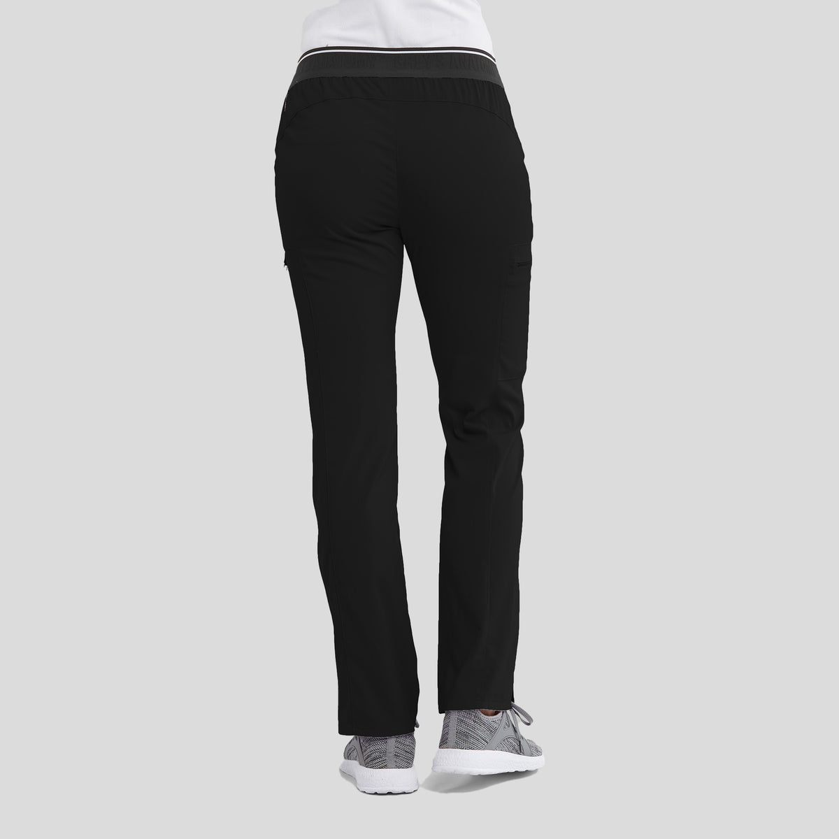 Kim 3-Pocket Mid-Rise Straight Leg Scrub Pant | Black