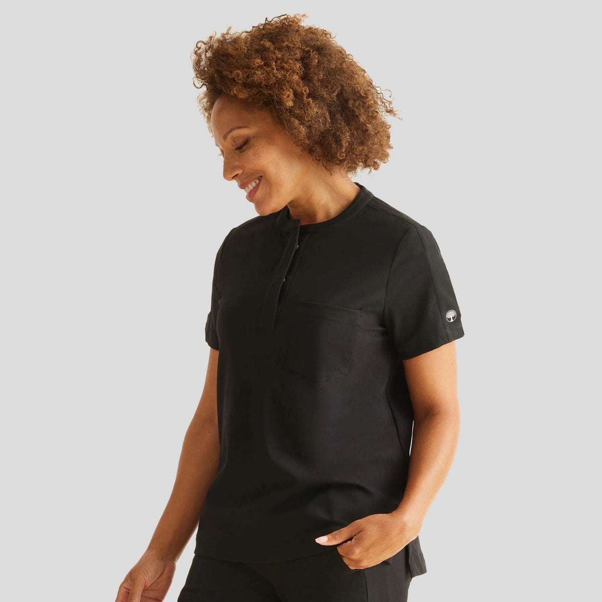 Women's Kate Scrub Top | Black