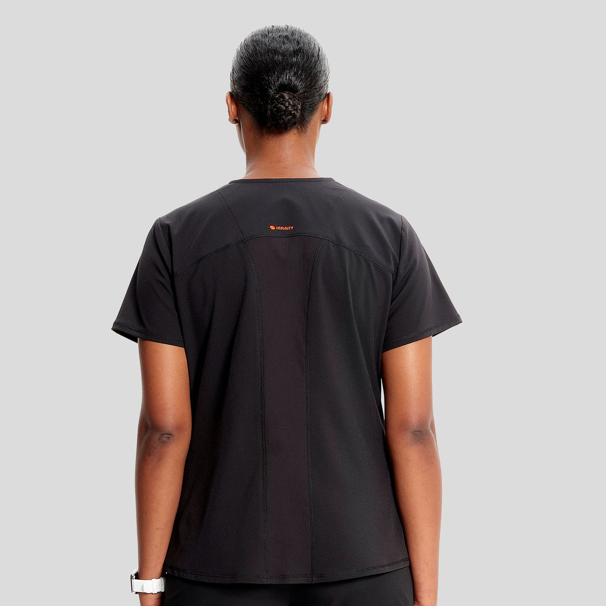 IN_INFINITY_GNR8_VNECKTOP_620A_BLACK_BACK