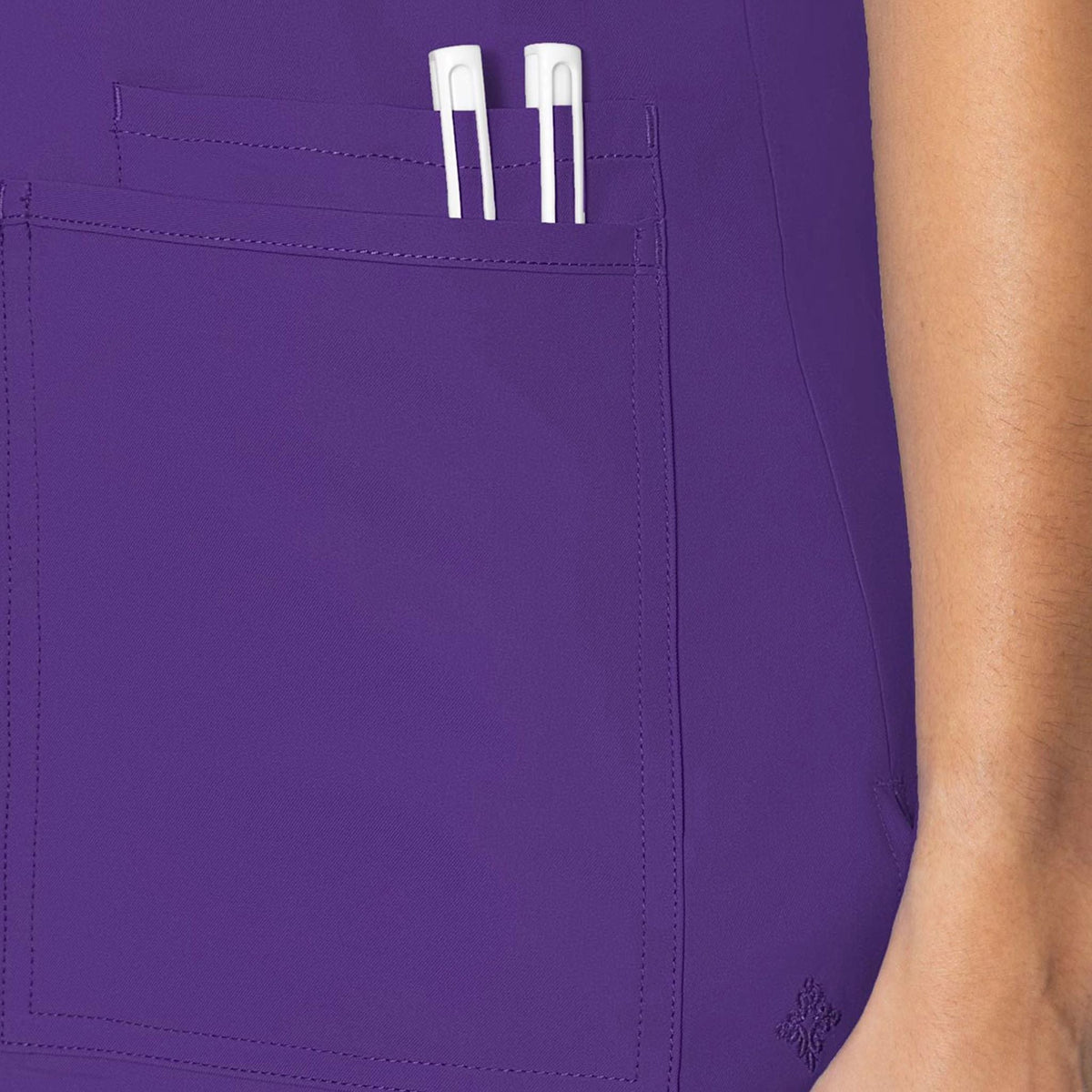 MedCouture_Insight_MC2411_grape_detail