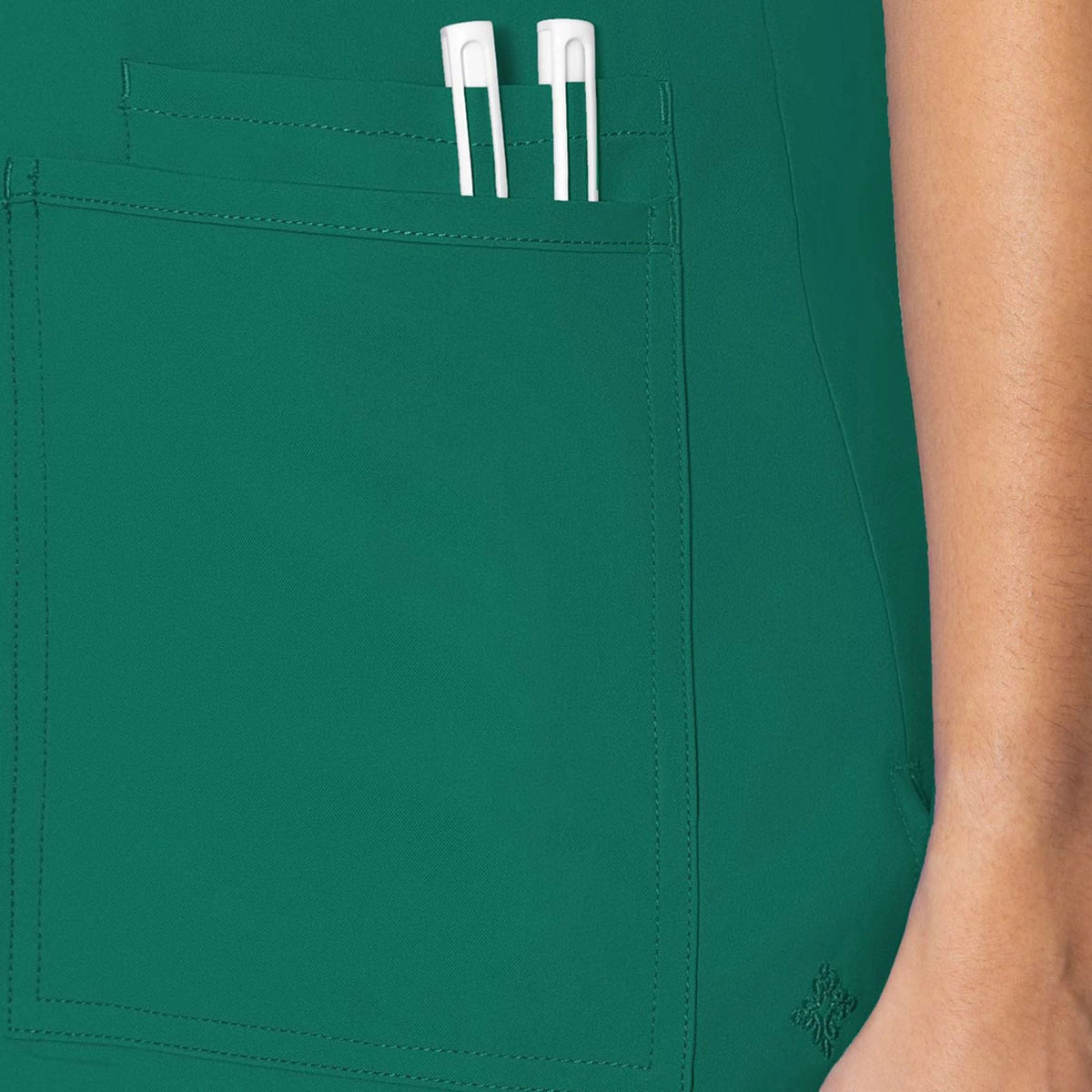 MedCouture_Insight_MC2411_hunter_detail
