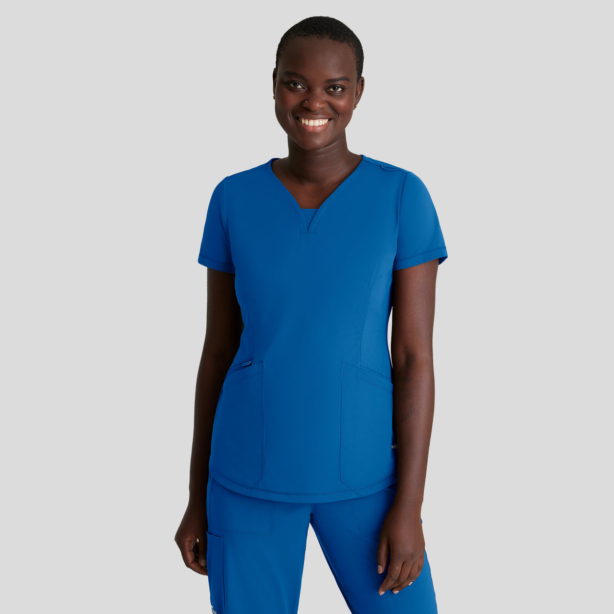 Serene 3-Pocket V-Neck Top | Royal