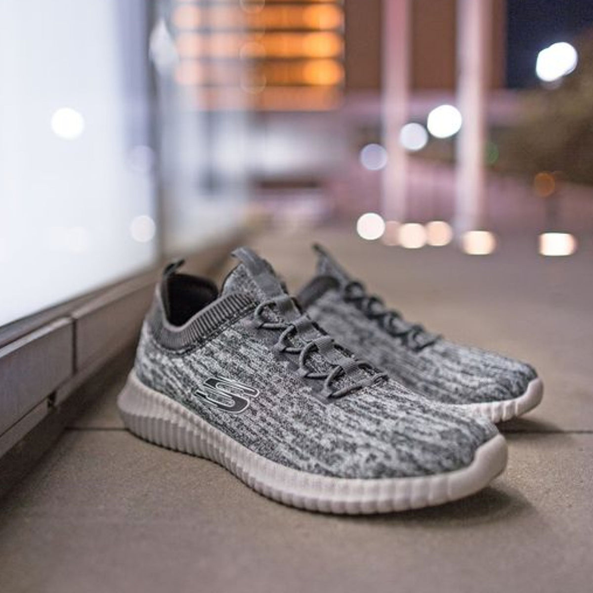 Skechers