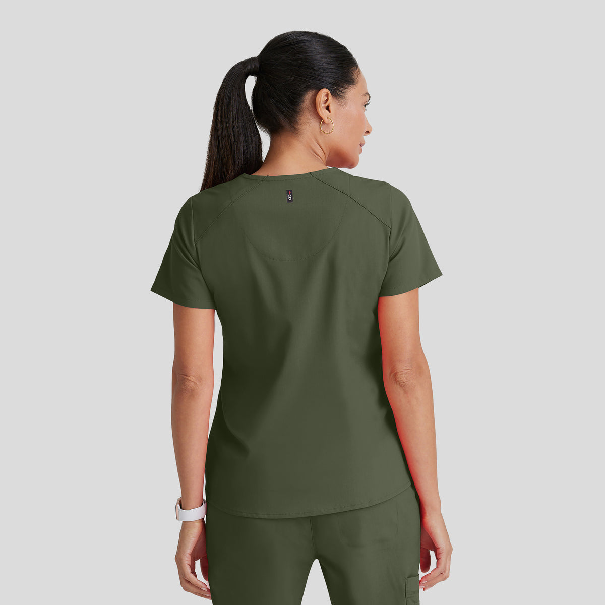 Emma 4-Pocket V-Neck Scrub Top | Olive
