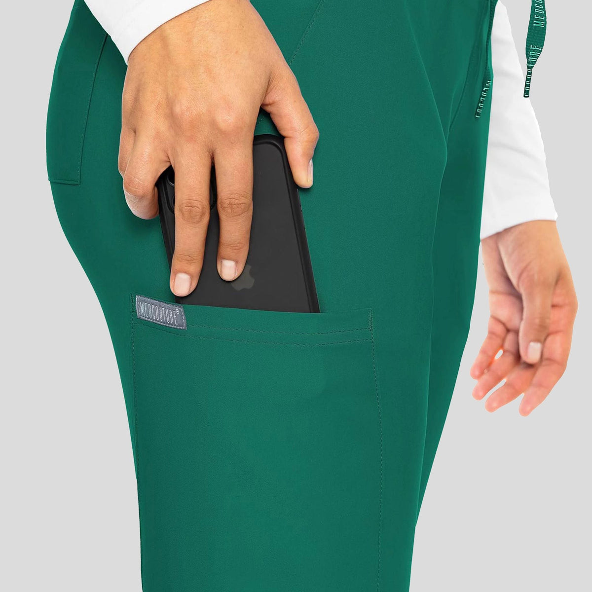 MedCouture_Insight_MC2711_hunter_detail