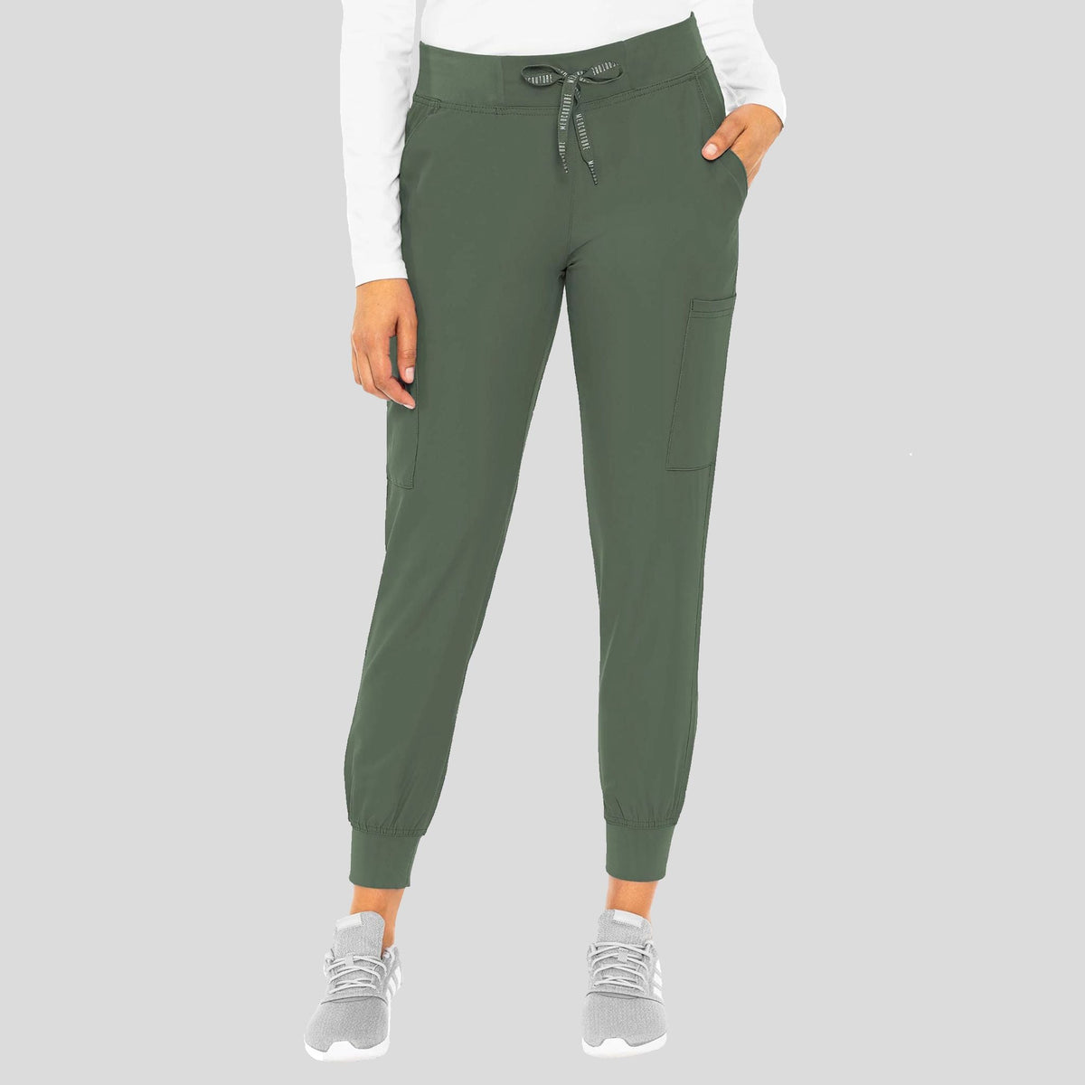 MedCouture_Insight_MC2711_olive_front