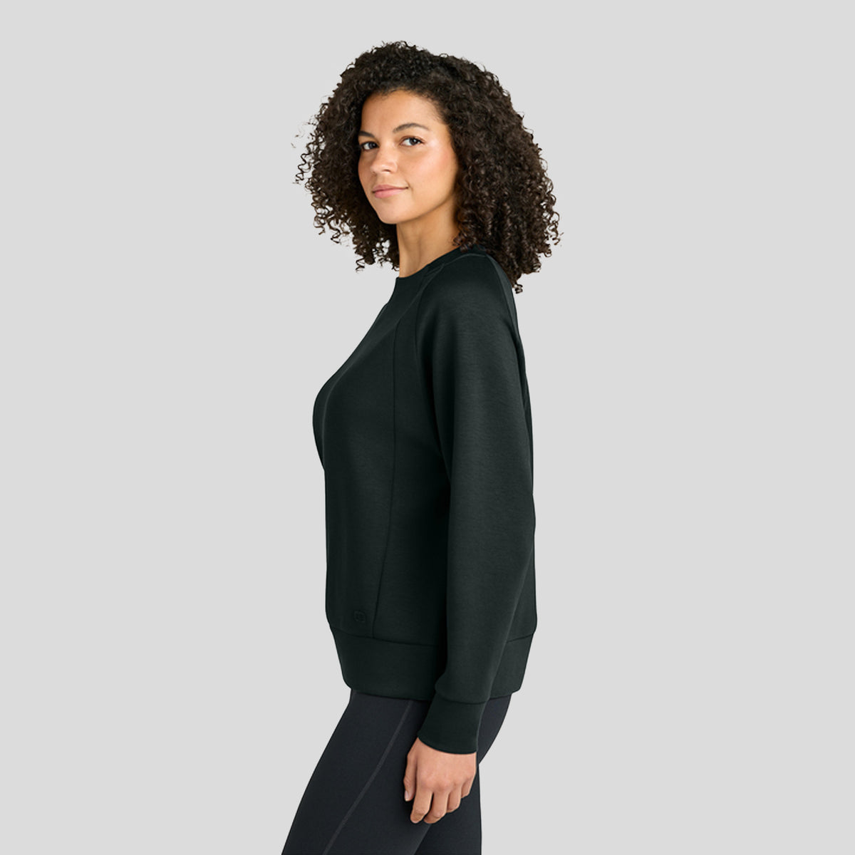 Women’s Transcend Pullover | Blacktop